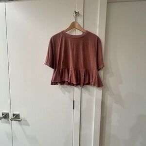 BDG mauve peplum tee – size M